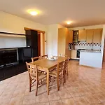 Holidays Apartment *