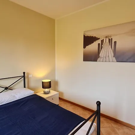 Holidays Apartamento Colà