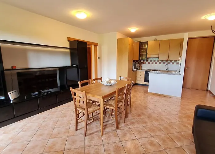 Appartement Holidays Colà